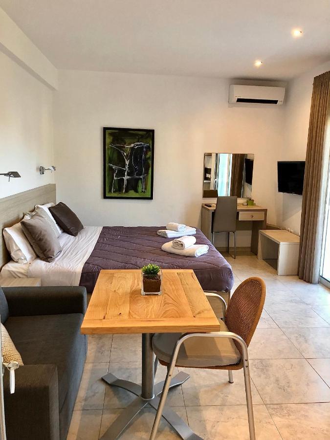 Vanessa House Luxury Apartments Скіатос Екстер'єр фото