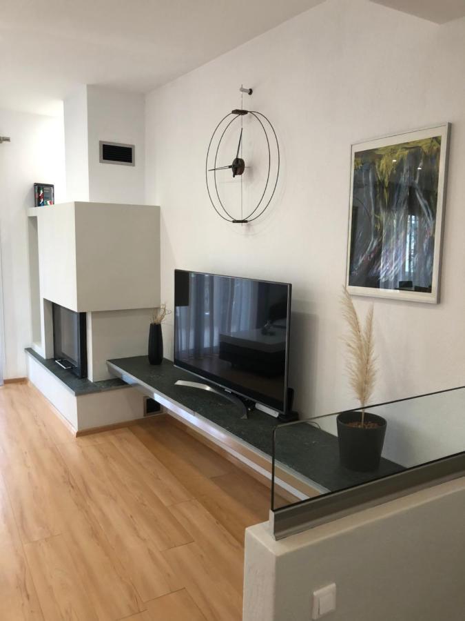 Vanessa House Luxury Apartments Скіатос Екстер'єр фото