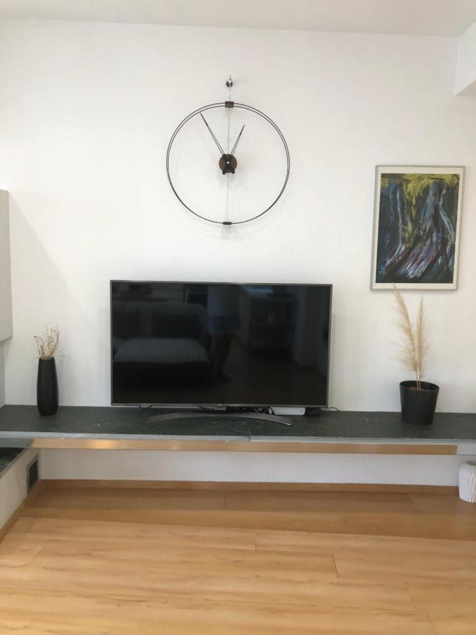 Vanessa House Luxury Apartments Скіатос Екстер'єр фото